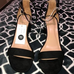 Size 11: A New Day black heels